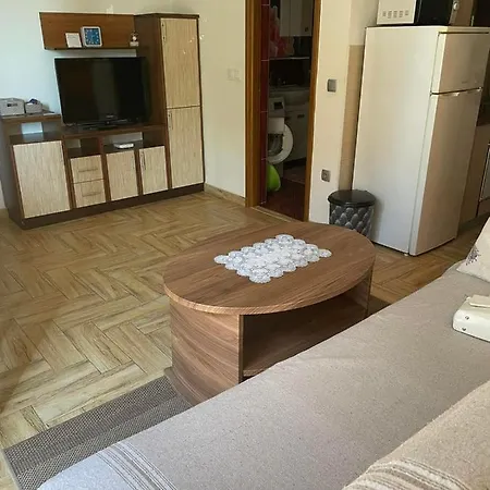 Гостевой дом Edi Нин